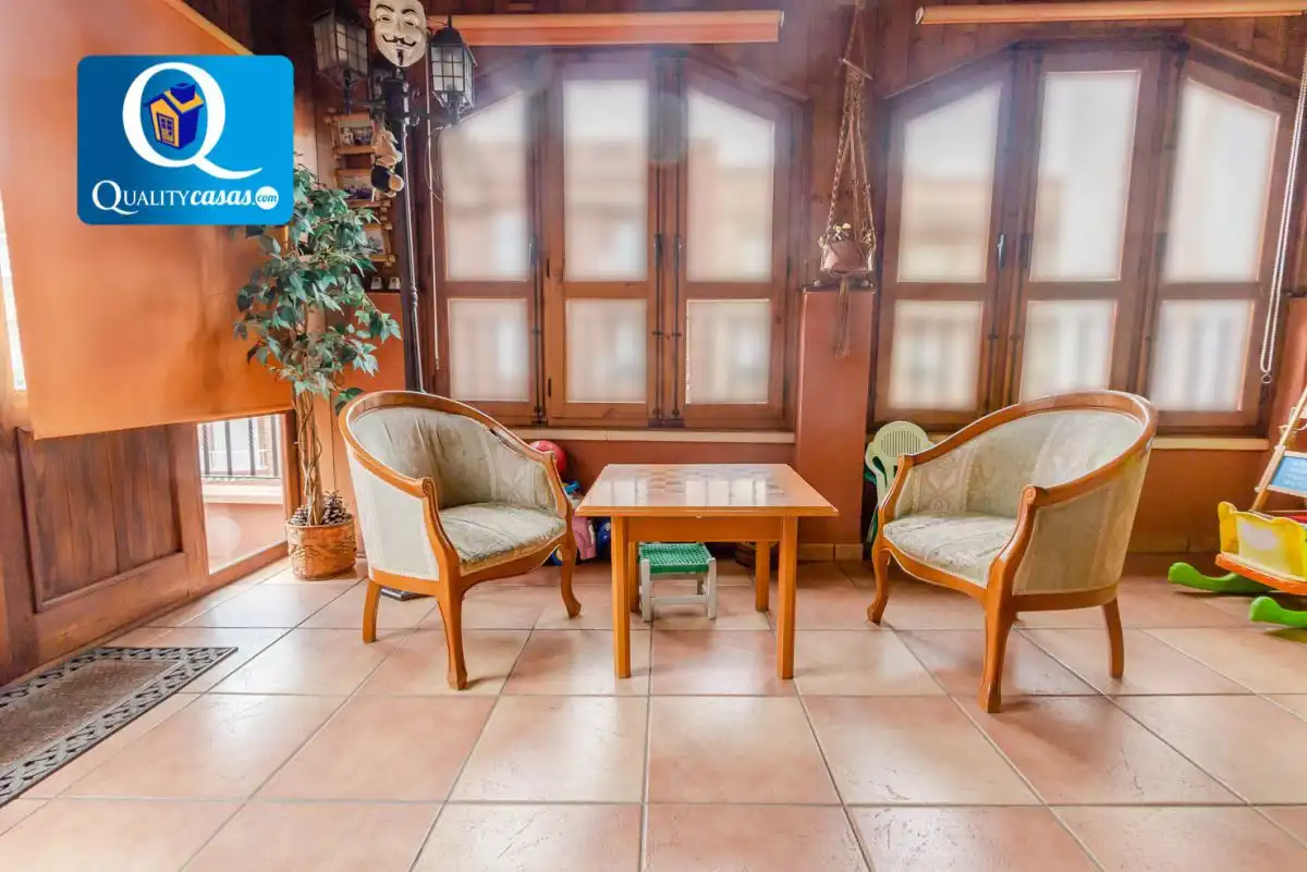 Casa adosada en venta en Crevillent con Aire acondicionado, Terraza y Trastero