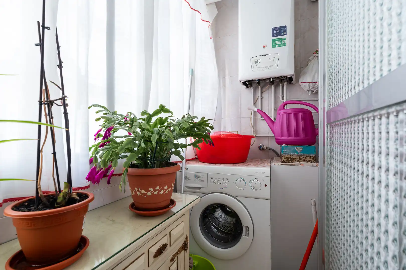 Kitchen of Flat for sale in Madrid  with Heating, Private garden and Terrace
