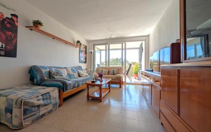 Sala d'estar de Apartament en venda en Castell-Platja d'Aro amb Terrassa, Moblat i Alarma