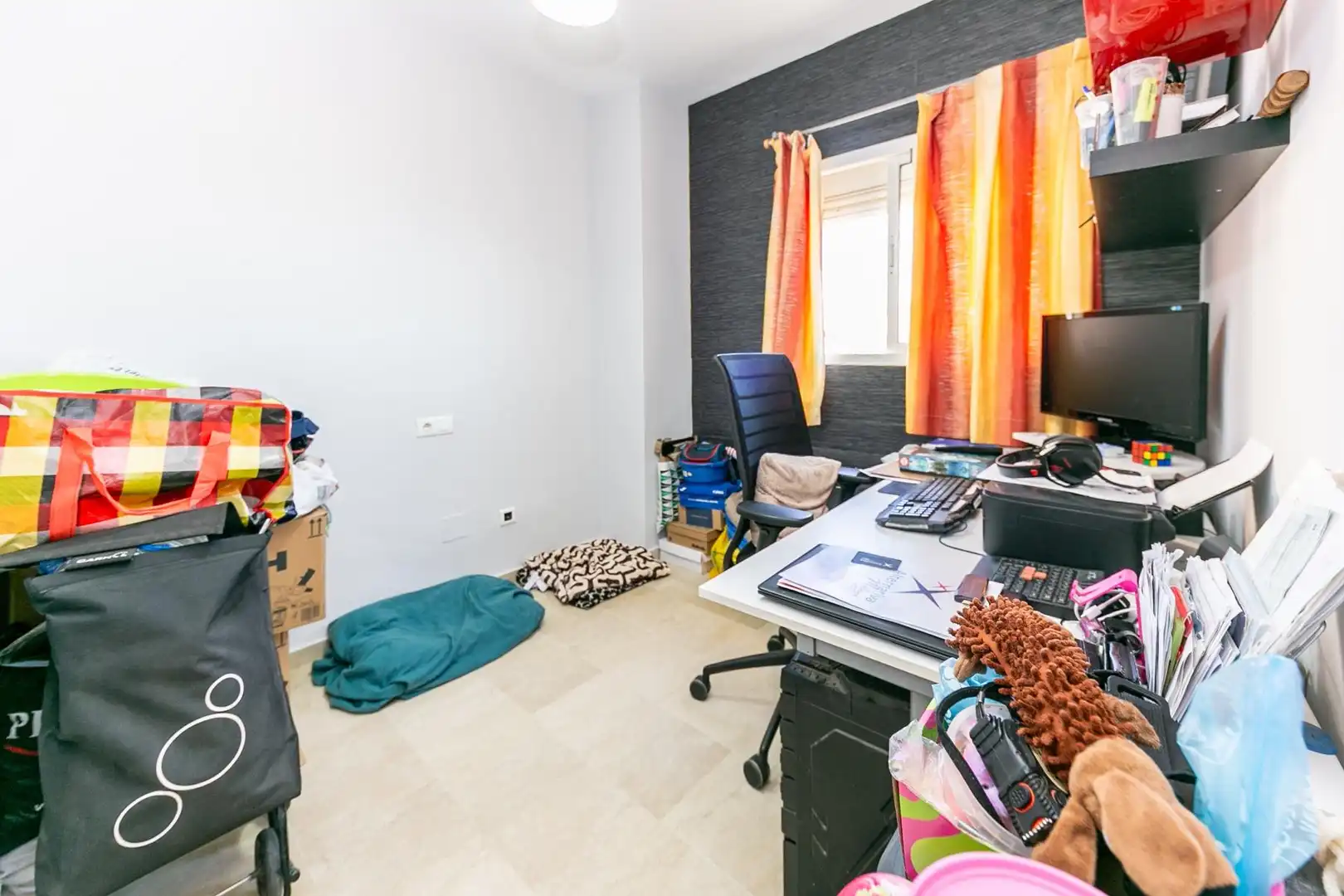 Habitación de Dúplex en venta en Benalmádena con Aire acondicionado, Calefacción y Jardín privado