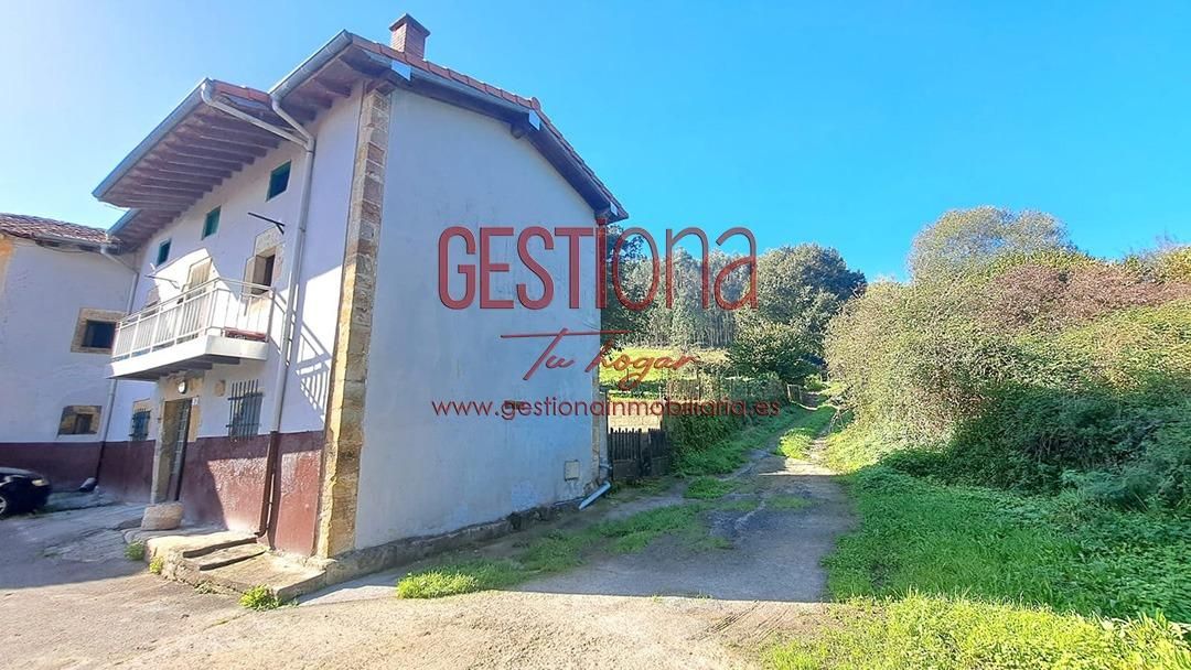 Single-family semi-detached for sale in Bárcena de Cicero  with Private garden, Terrace and Balcony