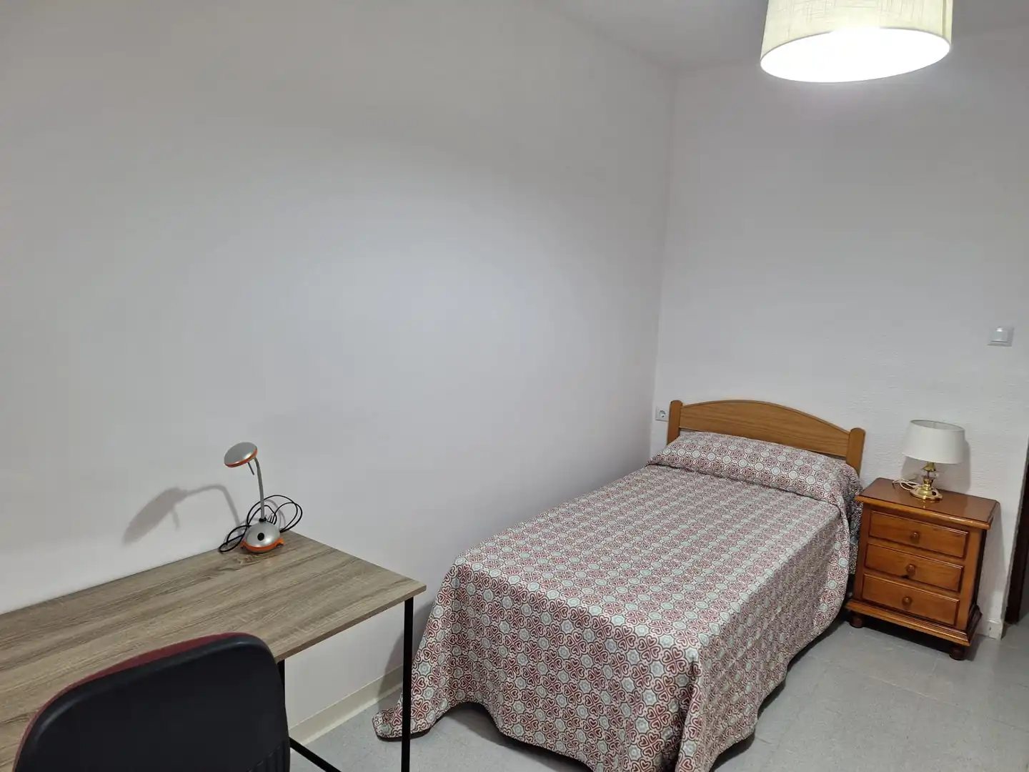 Habitación de Piso para compartir en Córdoba con Aire acondicionado, Terraza y Amueblado
