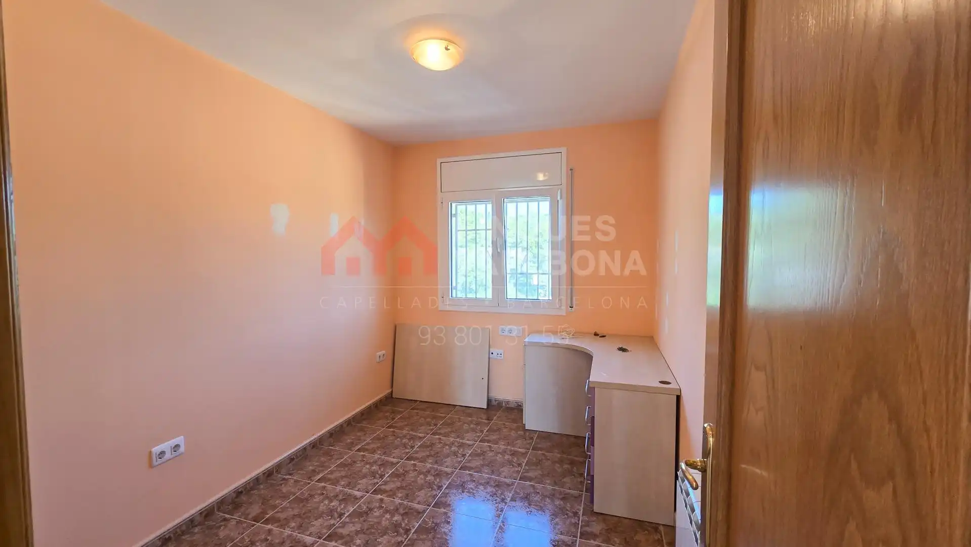 Dormitori de Casa o xalet en venda en La Torre de Claramunt amb Aire condicionat, Calefacció i Jardí privat