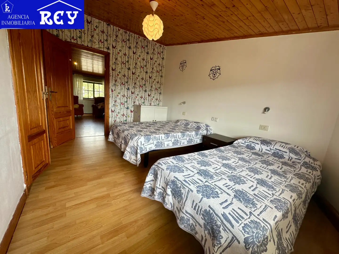 Dormitori de Casa o xalet en venda en Ames amb Calefacció, Jardí privat i Parquet