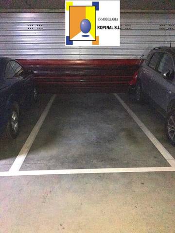 Garaje en Venta en Garrido Sur