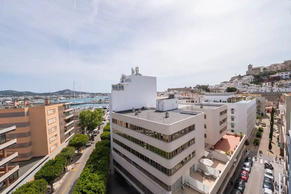 Vista exterior de Ático en venta en Eivissa con Aire acondicionado, Calefacción y Terraza