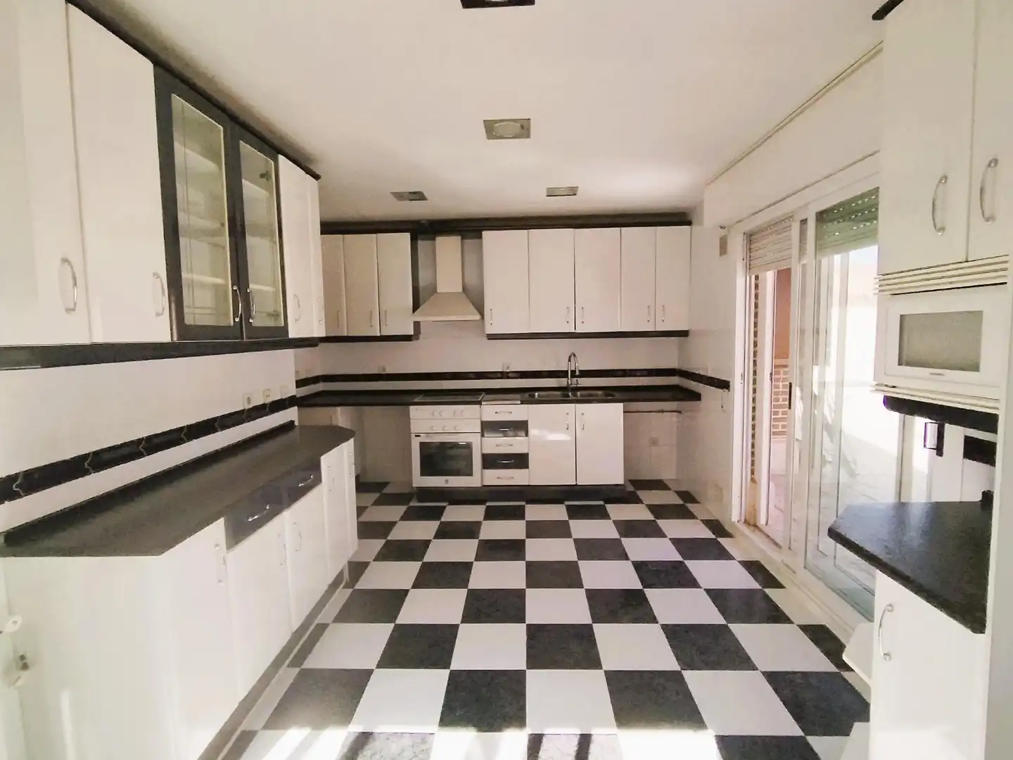 Kitchen of Attic for sale in Arganda del Rey  with Air Conditioner, Heating and Terrace