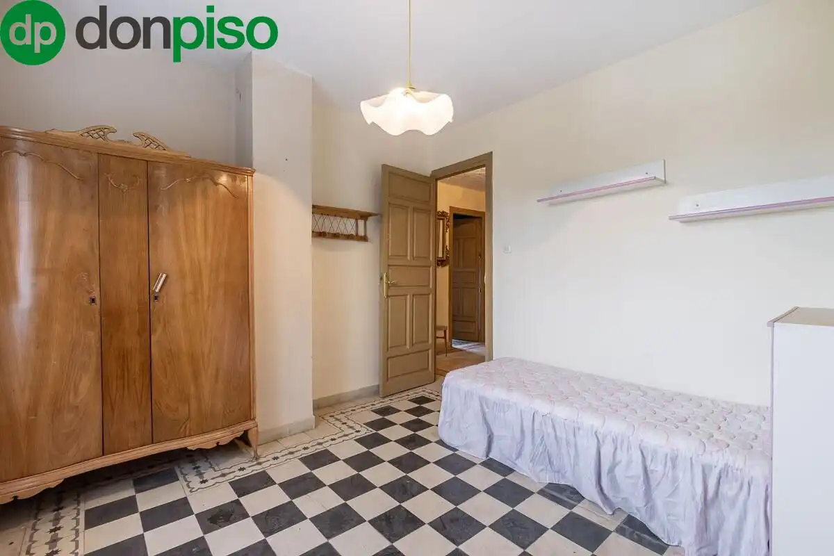 Finca rústica en venta en Calle CAJAR, Barrio de la Vega