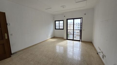 Foto 3 de Pis en venda a C/ Badajoz, Centro - La Vega Alta, Arrecife