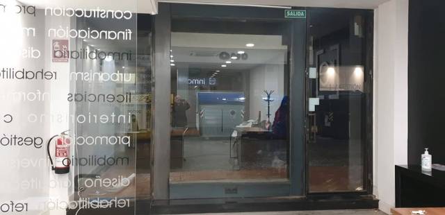 Local comercial en Alquiler en Calle Diego Jiménez en Centro