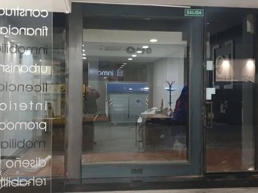 Local comercial de lloguer a Centro