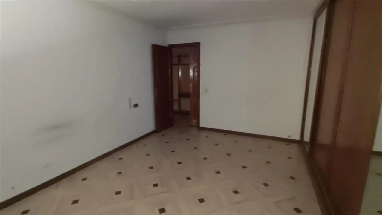 Flat for sale in Enguera  with Balcony