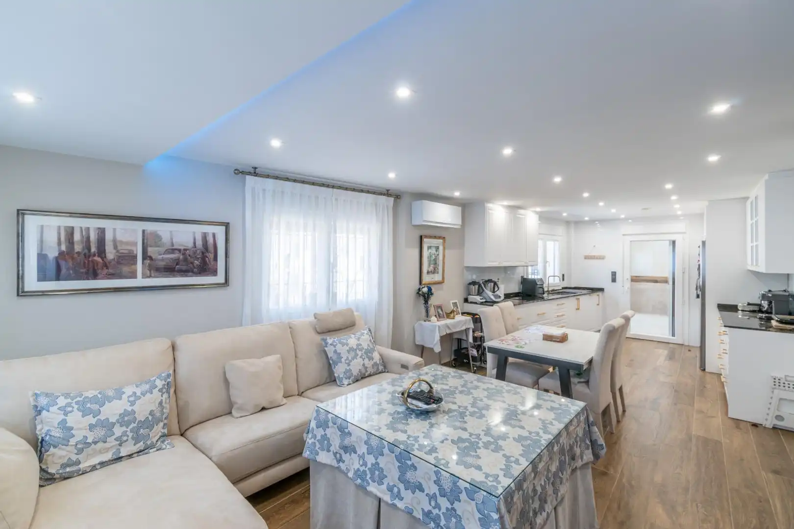 Sala de estar de Casa o chalet en venta en Peligros con Aire acondicionado, Calefacción y Terraza