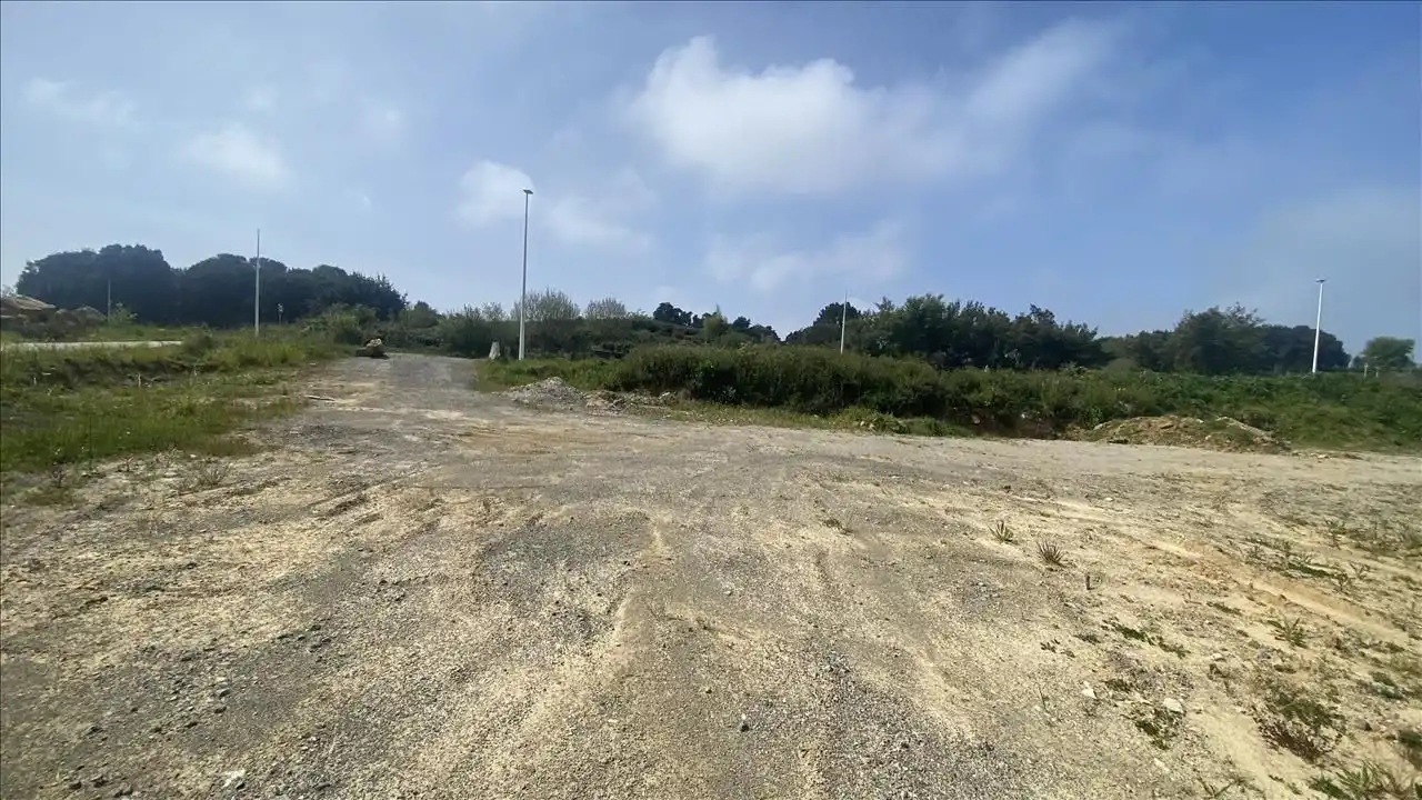 Terreno residenziale in vendita a parcela 20.4 sector 102