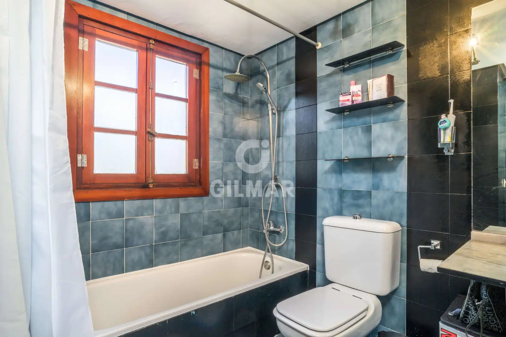 Badezimmer von Wohnung zum Verkauf in Manilva mit Heizung