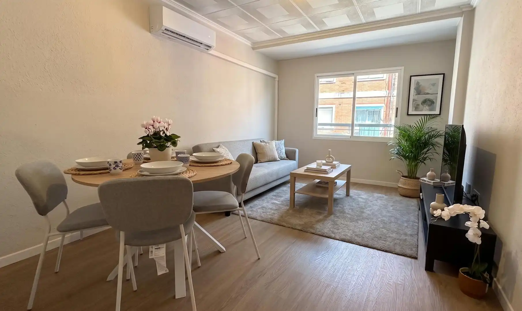 Flat to rent in N/A