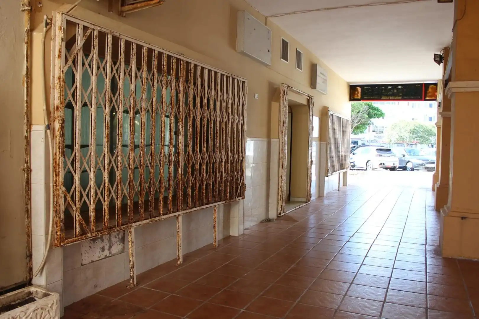 Local en venda en Roquetas de Mar ciudad