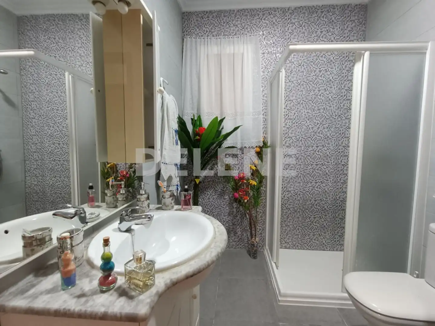 Bathroom of Flat for rent in Tobarra  with Air Conditioner, Parquet flooring and Terrace