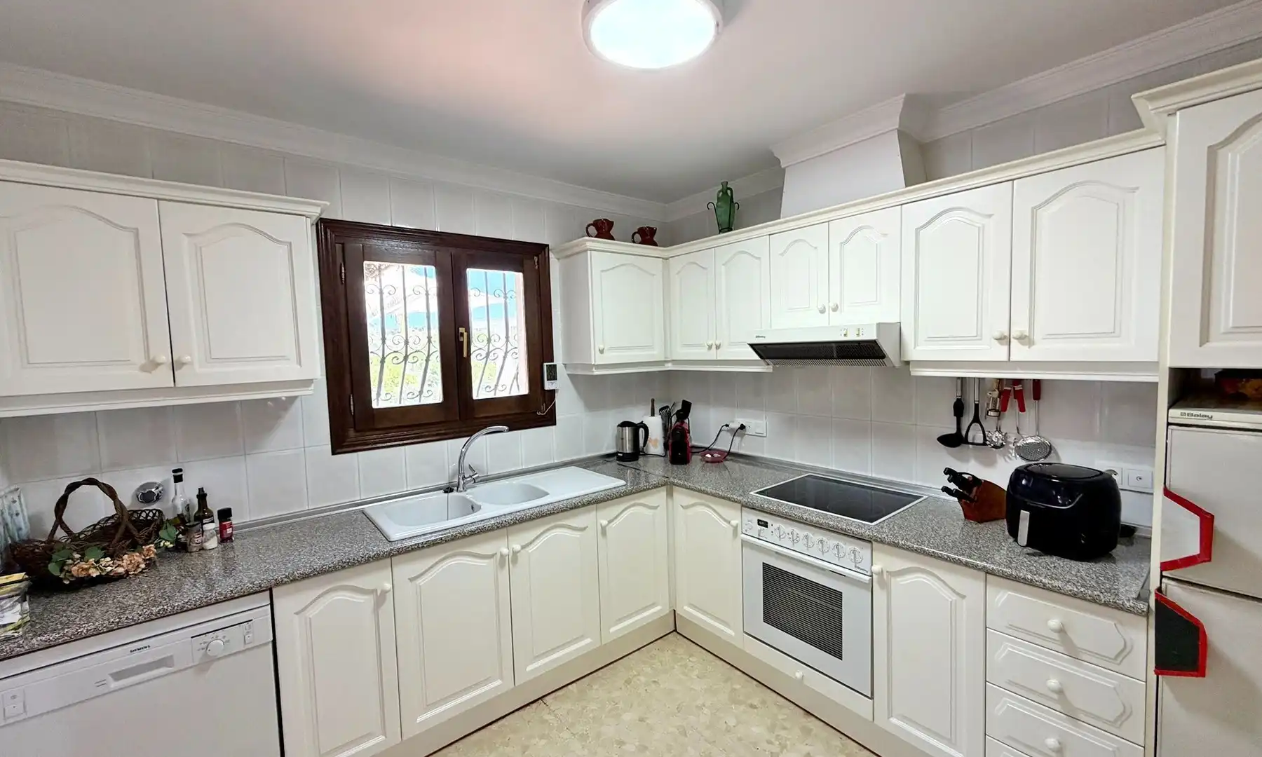 Kitchen of Houses for sale in Dénia  with Air Conditioner, Heating and Private garden