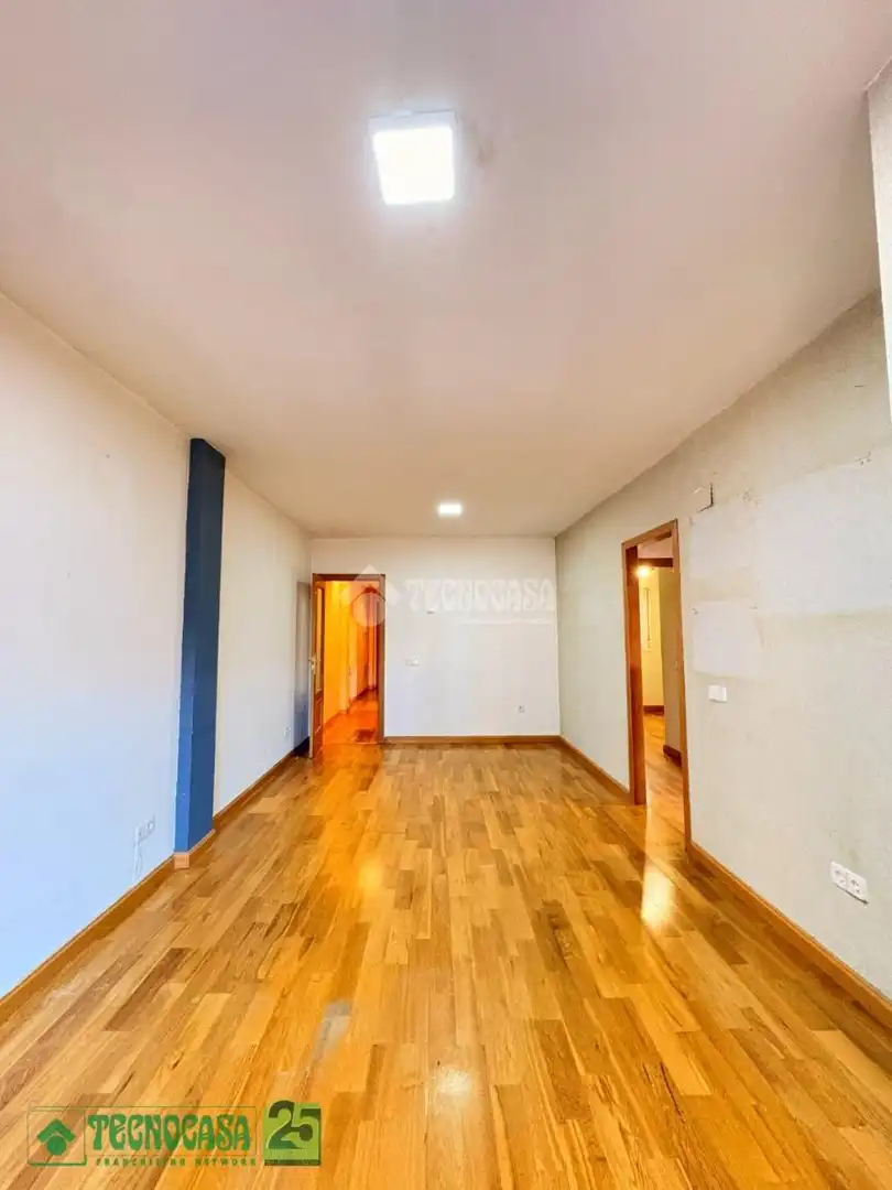 Flat for sale in Urbanización San Isidro