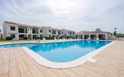 Piscina de Apartament en venda en Alaior amb Terrassa, Piscina i Moblat