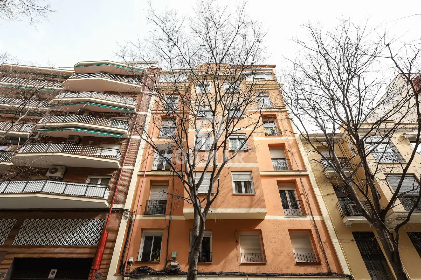Vista exterior de Piso en venta en Madrid con Calefacción y Amueblado