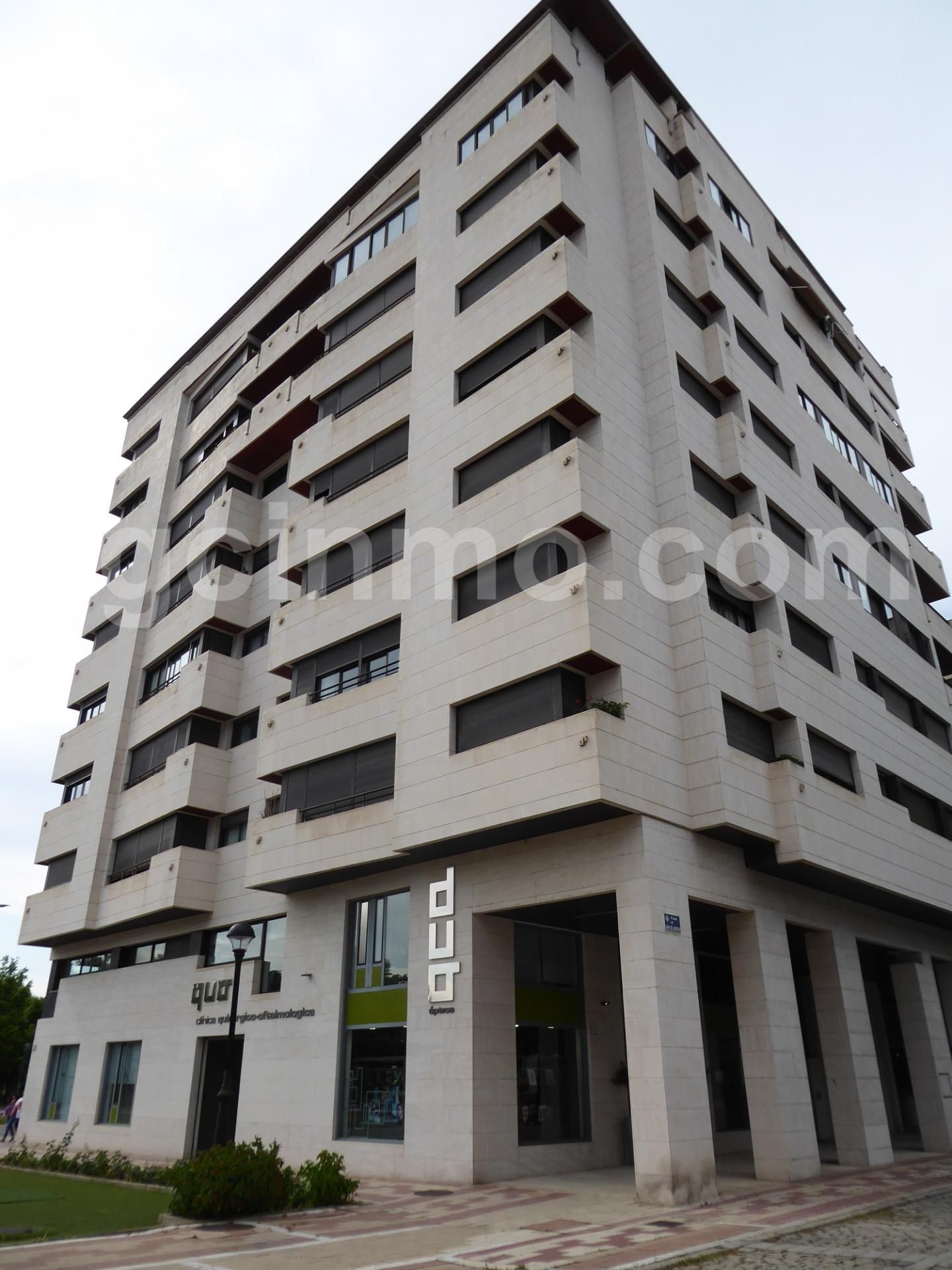 Exterior view of Flat for sale in Valladolid Capital  with Heating, Parquet flooring and Storage room
