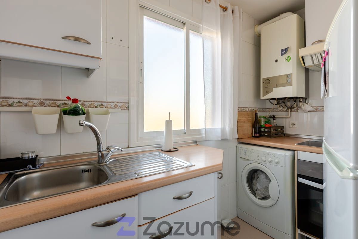 Cuina de Pis de lloguer en  Madrid Capital amb Aire condicionat, Calefacció i Parquet