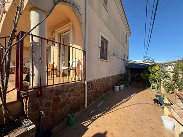 Adosado con jardín en venta en Ponoig