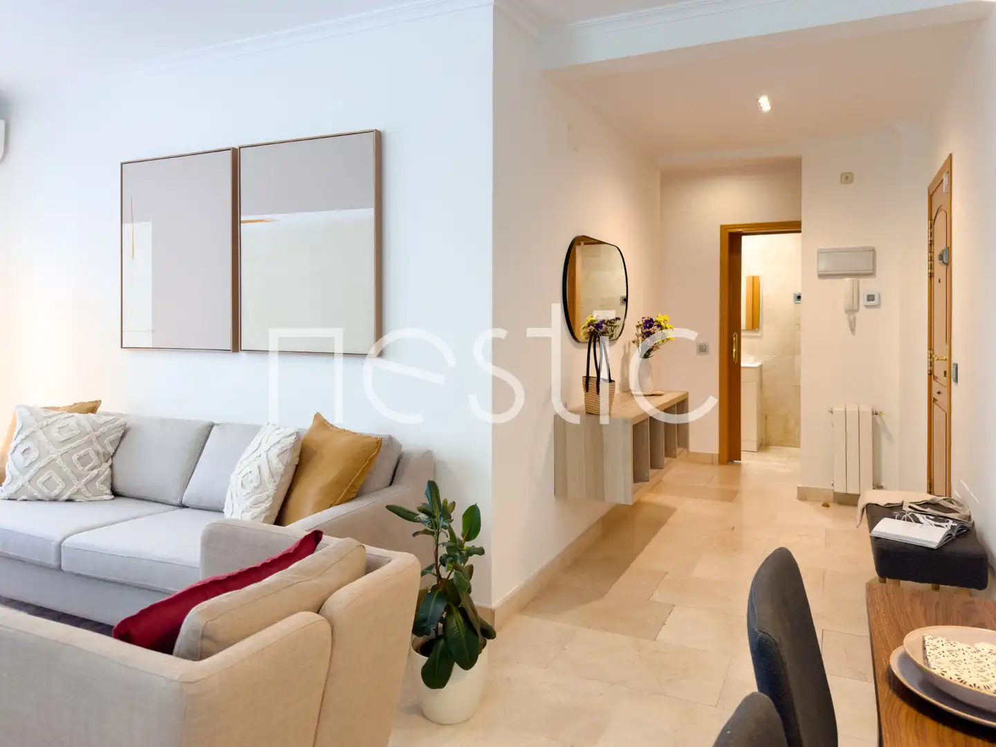 Sala de estar de Apartamento de alquiler en Madrid con Aire acondicionado, Calefacción y Terraza