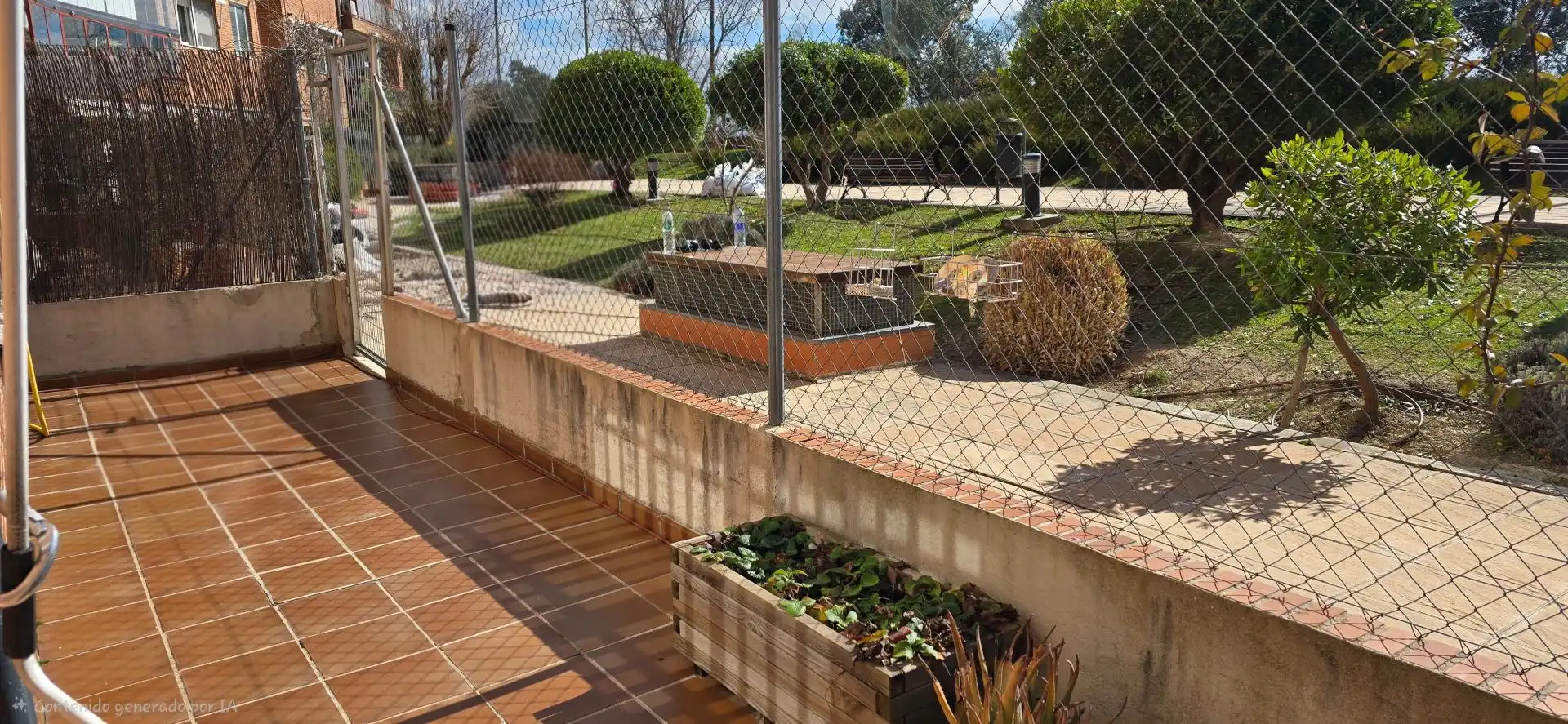 Terrassa de Pis en venda en Las Rozas de Madrid amb Calefacció, Terrassa i Piscina comunitària