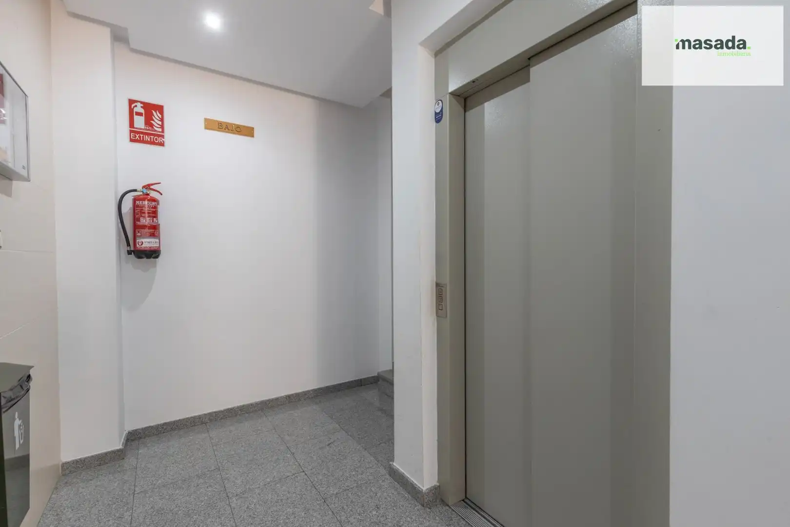 Wohnung zum Verkauf in Gójar mit Klimaanlage, Heizung und Terrasse
