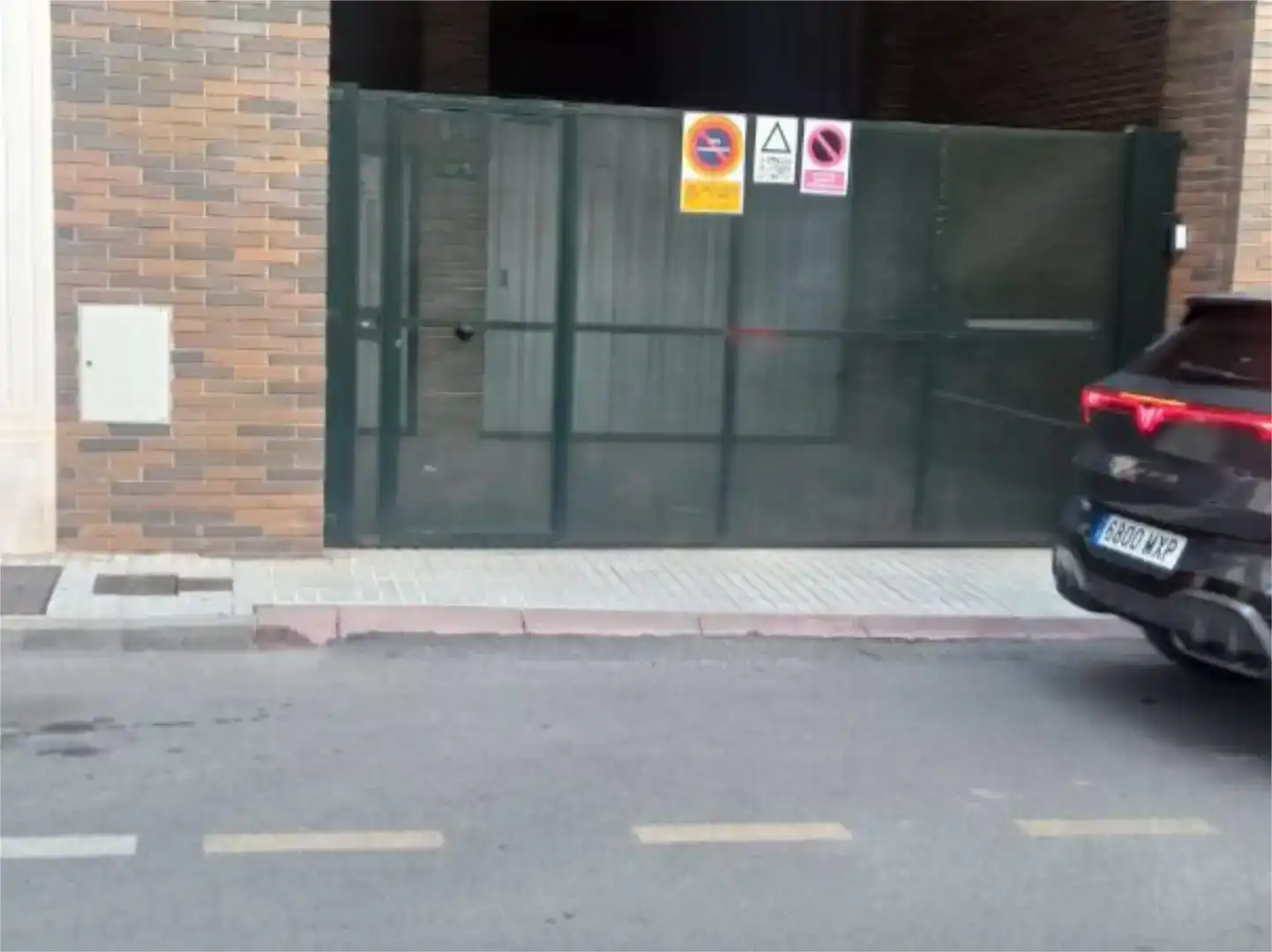 Aparcament de Pis en venda en Linares amb Aire condicionat