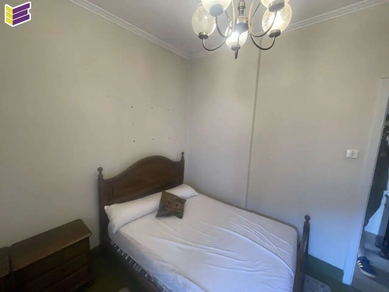 Dormitori de Casa o xalet en venda en Vigo  amb Calefacció, Jardí privat i Terrassa