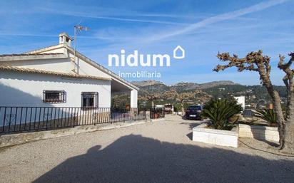 Vista exterior de Casa o xalet en venda en Xàtiva amb Aire condicionat i Piscina