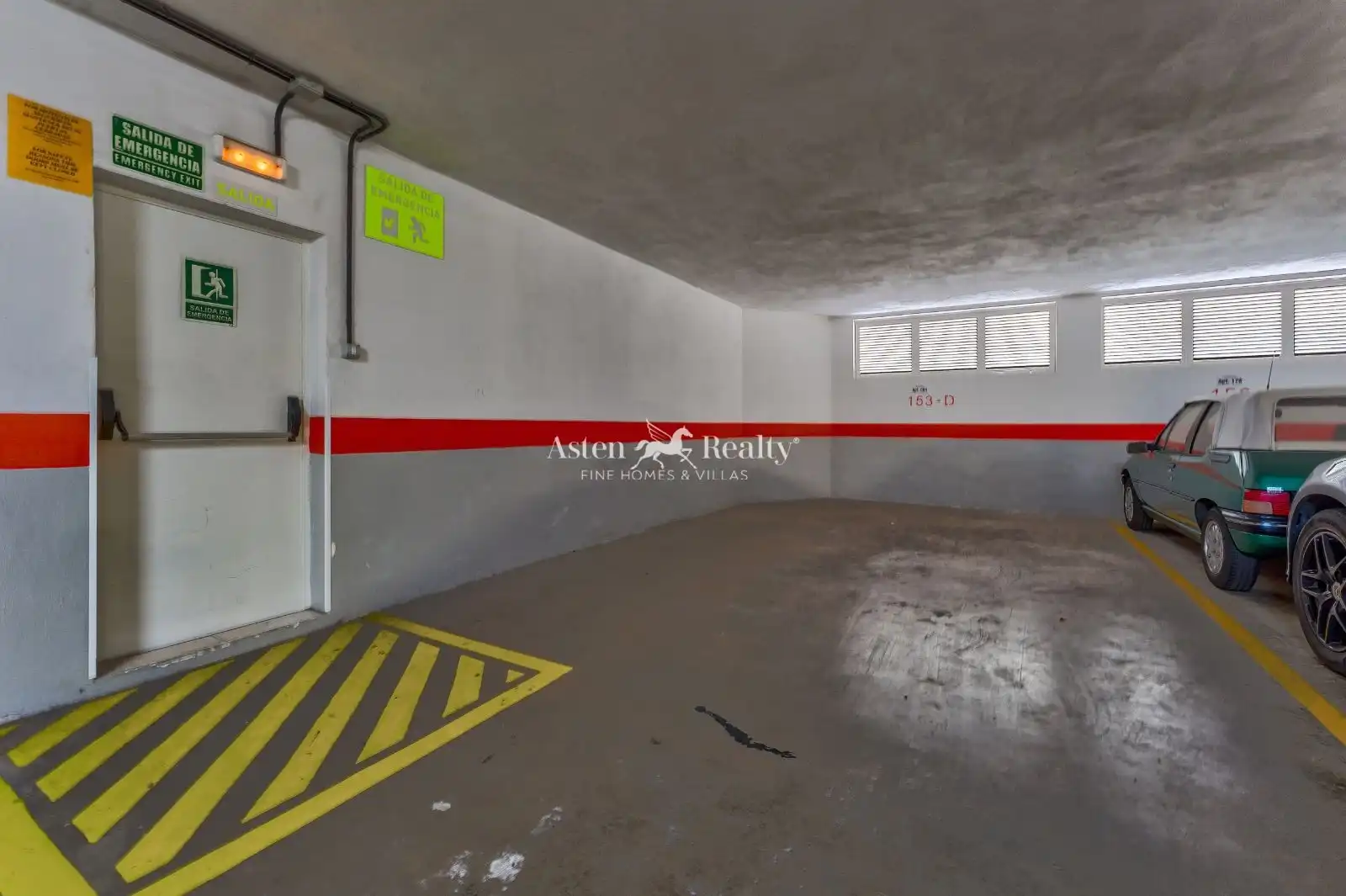 Aparcament de Àtic en venda en Santiago del Teide amb Aire condicionat, Terrassa i Piscina