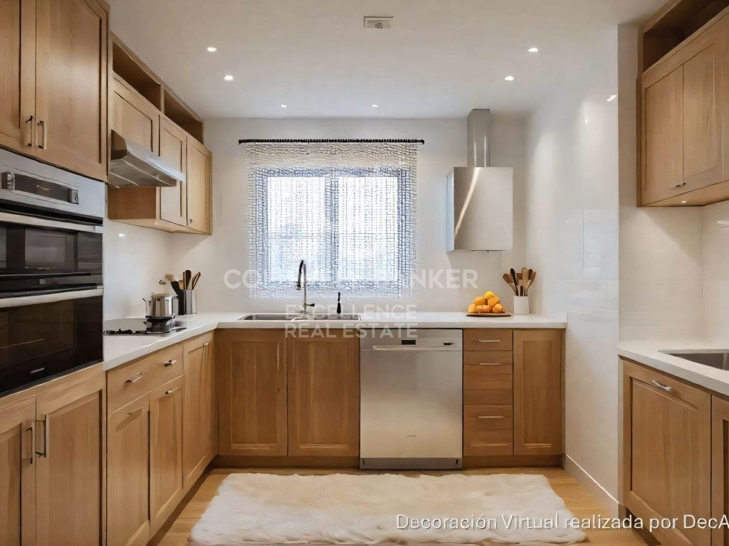 Kitchen of Flat for sale in  Valencia Capital  with Air Conditioner, Terrace and Balcony