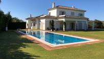 Schwimmbecken von Haus oder Chalet zum verkauf in Sotogrande mit Terrasse und Schwimmbad