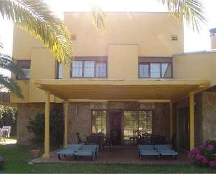 Jardí de Casa o xalet en venda en Vigo  amb Calefacció, Jardí privat i Parquet