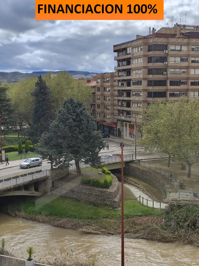 Vista exterior de Pis en venda en Calatayud amb Calefacció i Terrassa