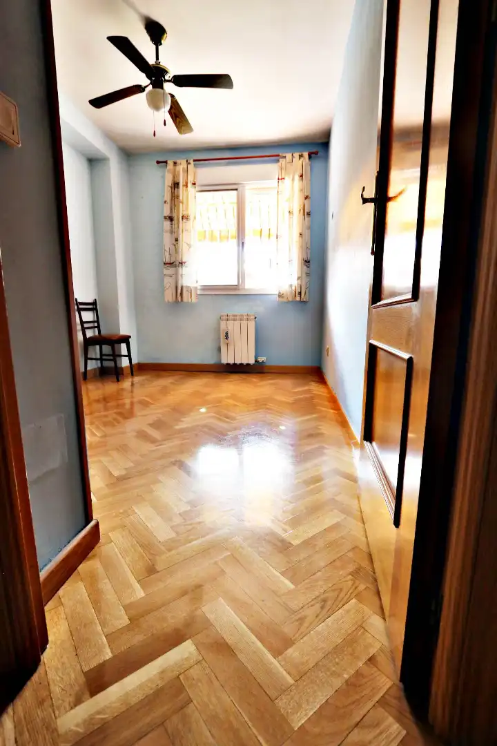 Habitación de Casa o chalet en venta en Getafe con Aire acondicionado, Calefacción y Jardín privado