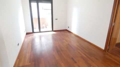 Foto 4 de Piso en venta en Centre - Cordelles, Cerdanyola del Vallès