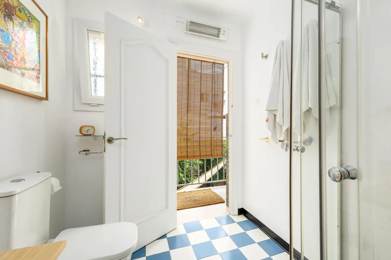 Bany de Casa o xalet en venda en Málaga amb Aire condicionat, Calefacció i Jardí privat