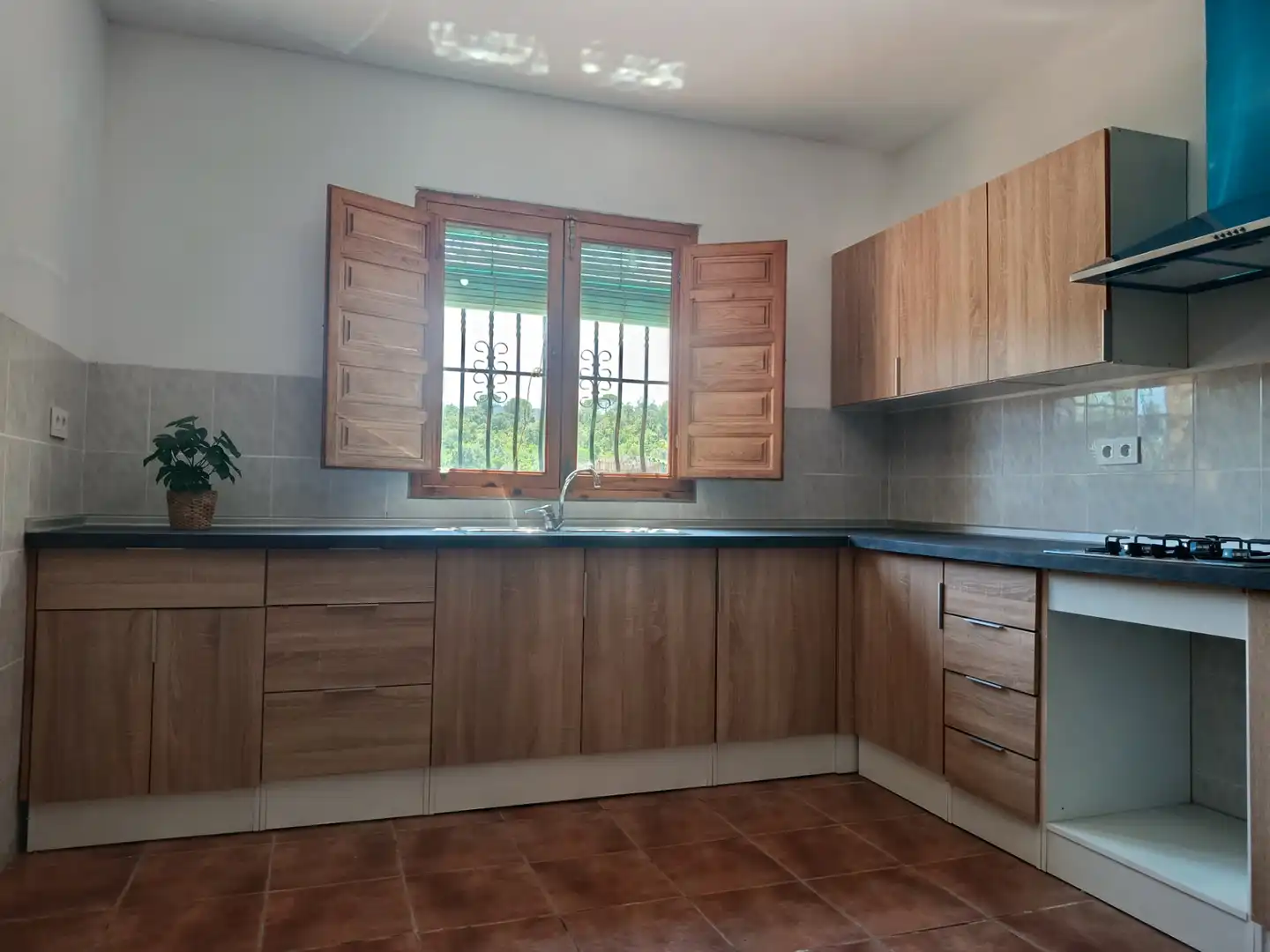 Cuina de Casa o xalet en venda en Tordera amb Calefacció, Jardí privat i Terrassa