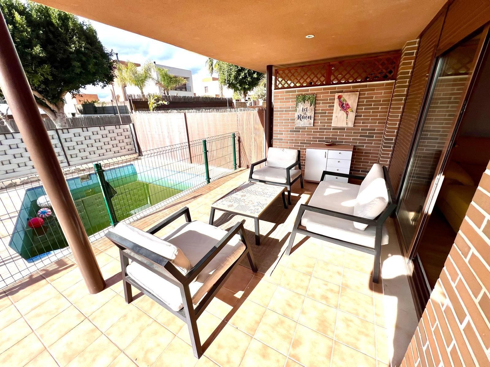 Terrassa de Casa adosada en venda en Molina de Segura amb Aire condicionat, Calefacció i Jardí privat