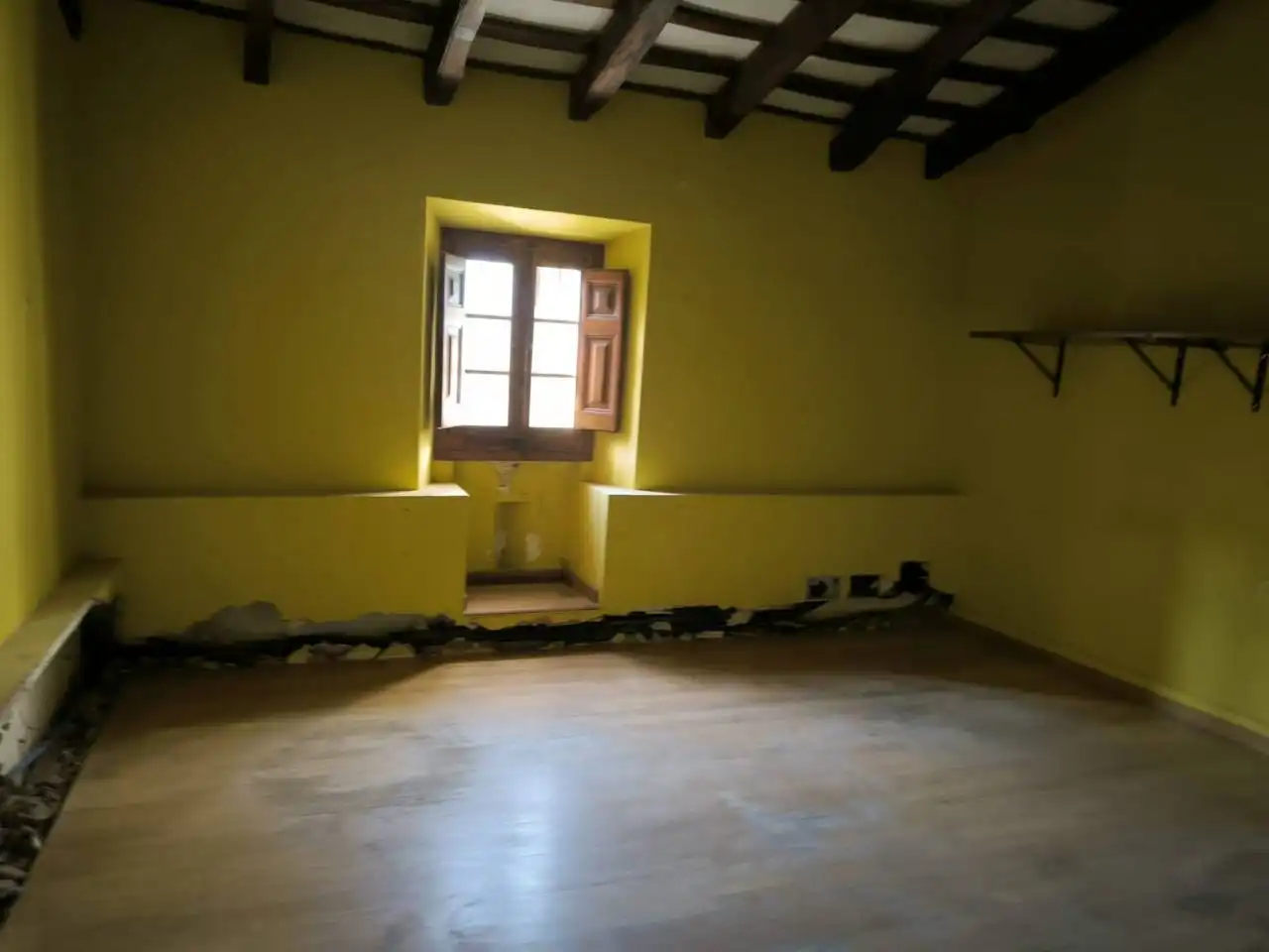 Country homes for sale in Camino DE MATARÓ, 21, Cabrils