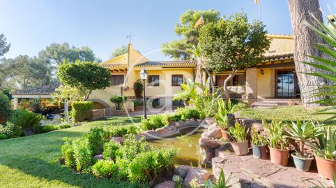 Chalet independiente en venta en Urbanización Corral Nou Náquera