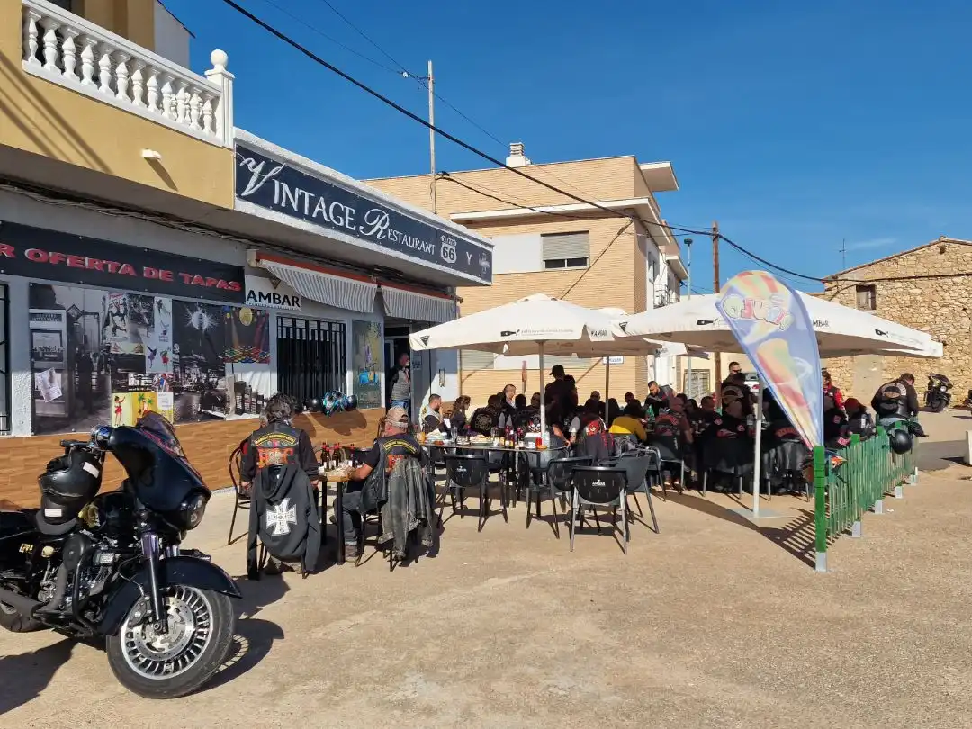 Local en venda en Cabanes amb Aire condicionat, Calefacció i Terrassa