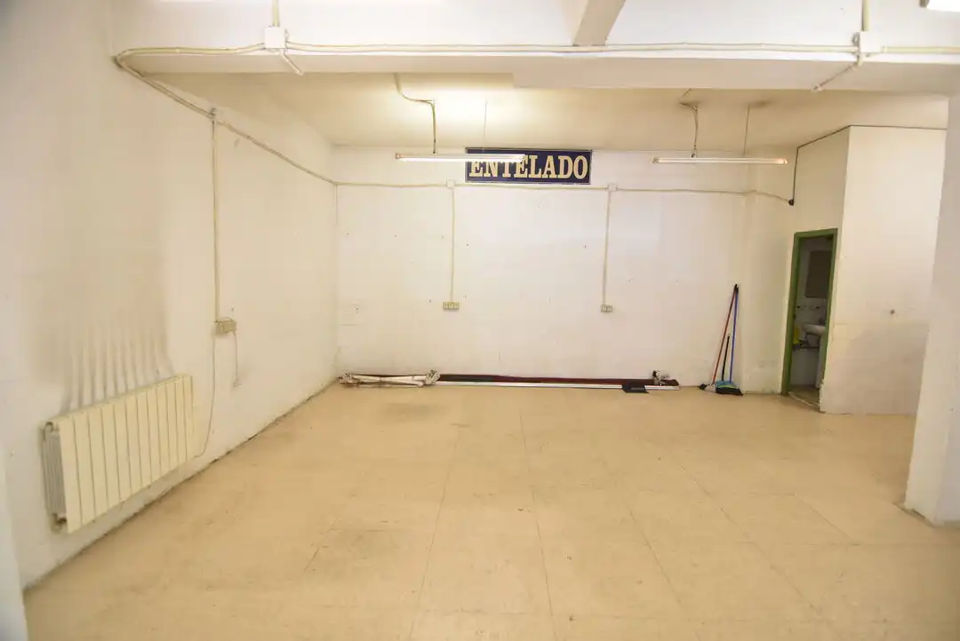 Local comercial de lloguer a Migel Aginaga Kalea, imagen 7