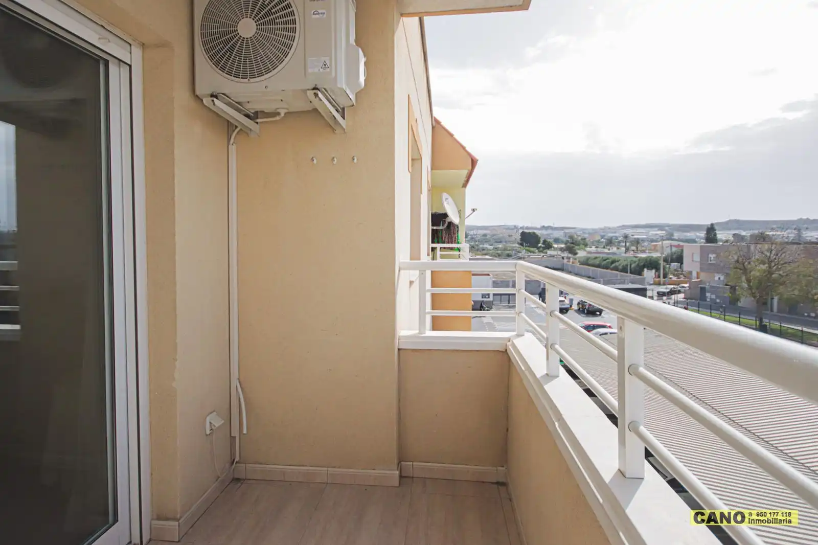 Wohnung zum Verkauf in Campamento, Huércal de Almería